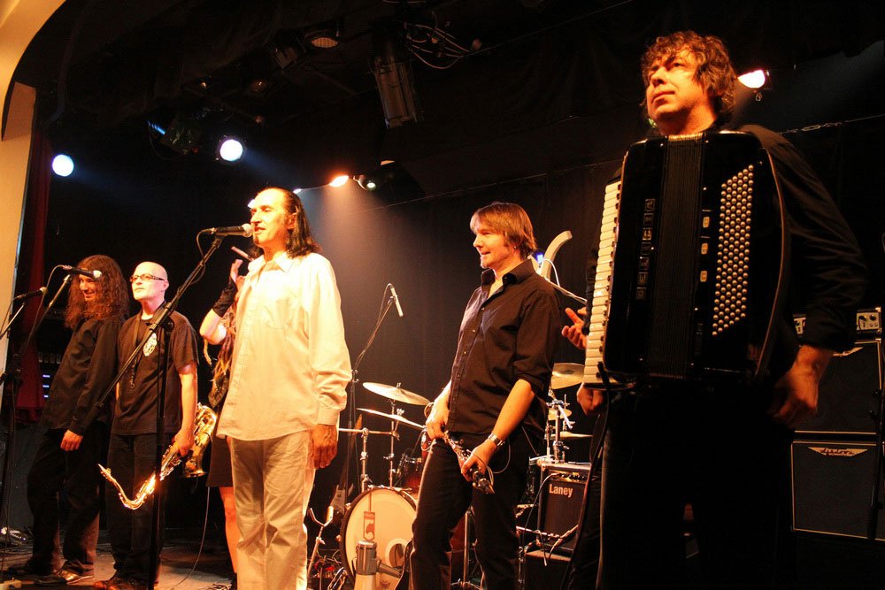 2012 03 Beseda II